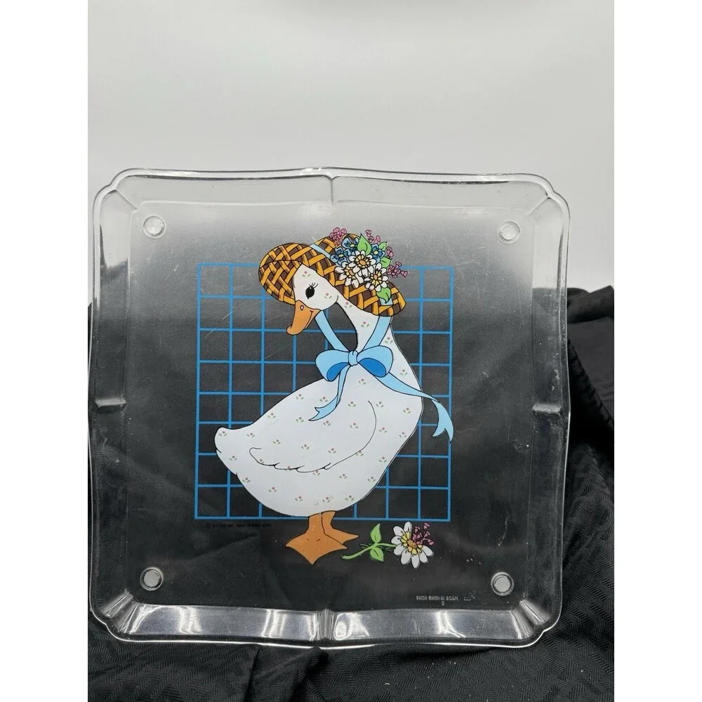 Country Goose In Bonnet Plastic Cutting Board Wall Hang VTG Kitchen Cottagecore